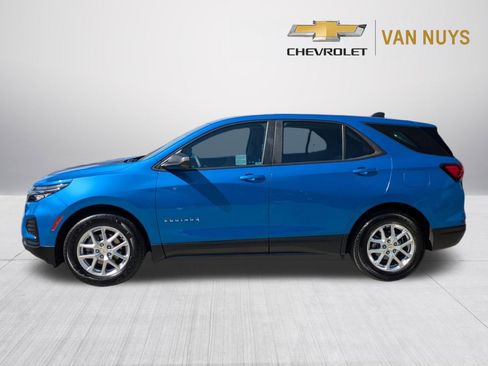 Used 2024 Chevrolet Equinox LS FWD image 8