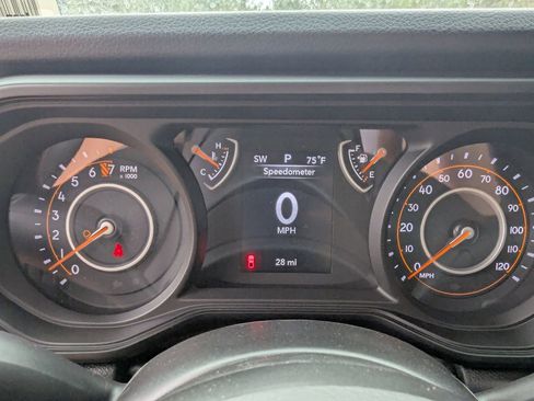 New 2026 Jeep Gladiator Sport image 10