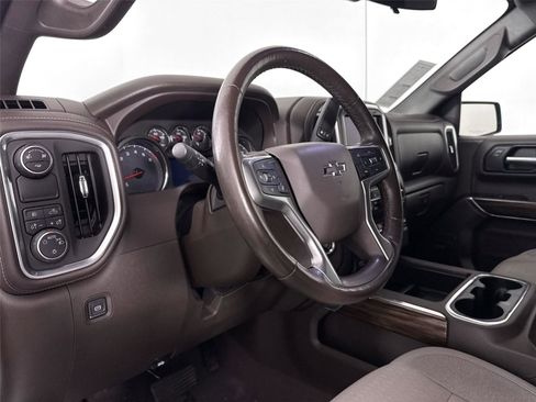 Used 2019 Chevrolet Silverado 1500 RST w/ All-Star Edition image 4