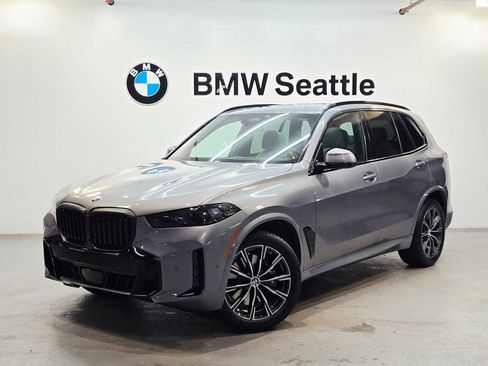 Used 2025 BMW X5 xDrive40i w/ M Sport Package image 1