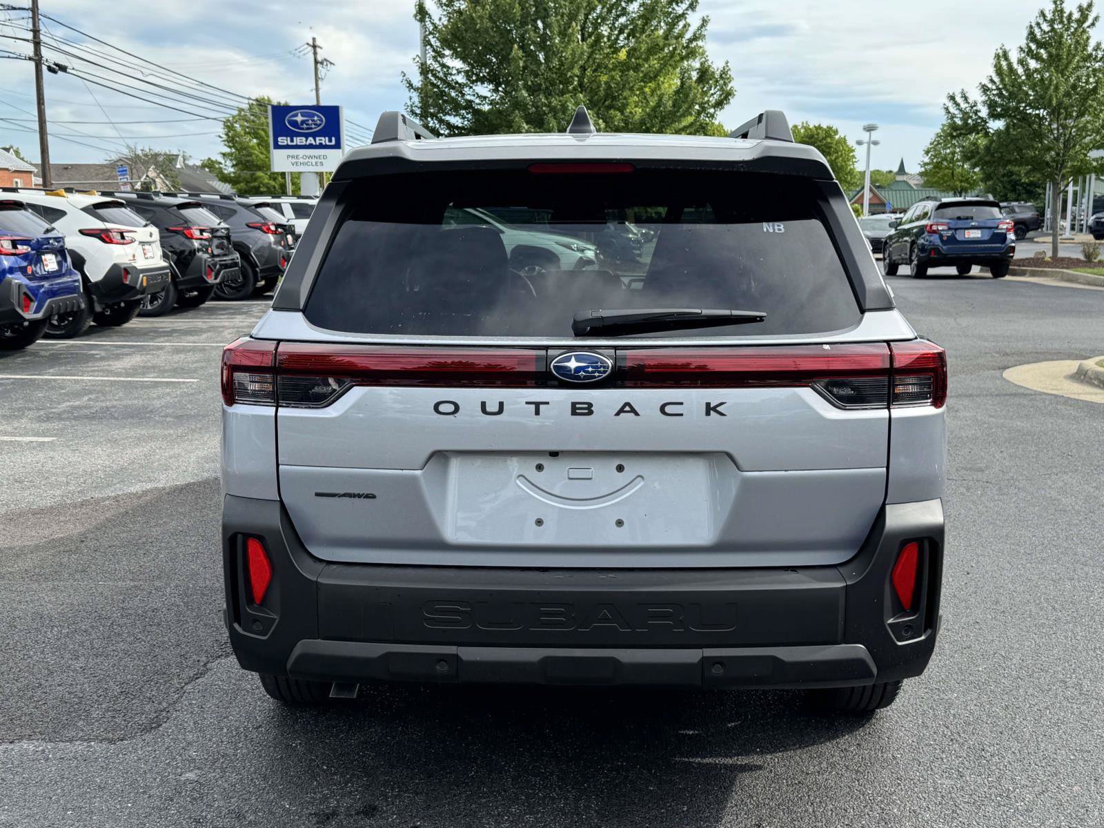 New 2026 Subaru Outback Limited AWD/4WD image 3