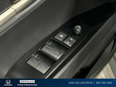 Used 2025 Toyota Camry XSE FWD image 18