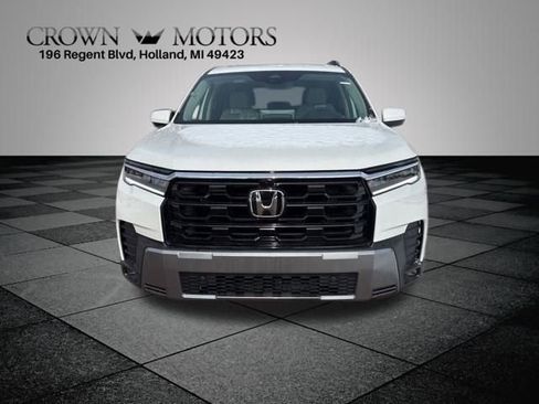 New 2026 Honda Pilot Elite image 2