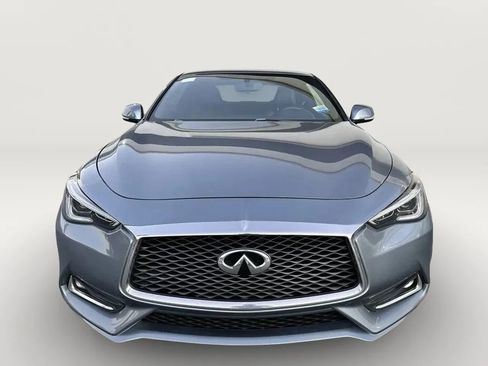 Used 2017 INFINITI Q60 2.0t RWD image 5