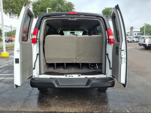 New 2026 Chevrolet Express 3500 LS RWD image 12