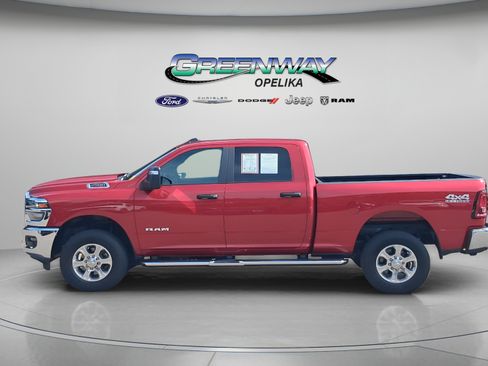 Used 2026 RAM 2500 Big Horn AWD/4WD image 4