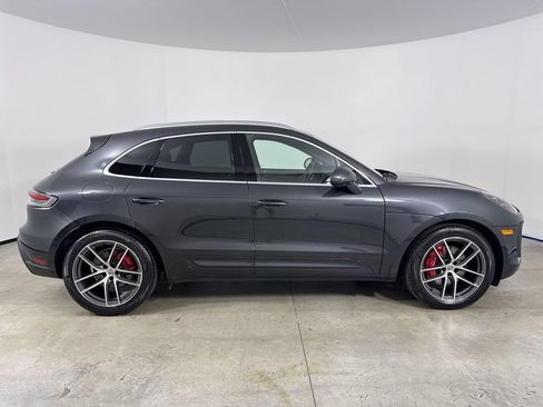 Certified 2024 Porsche Macan S AWD/4WD image 8