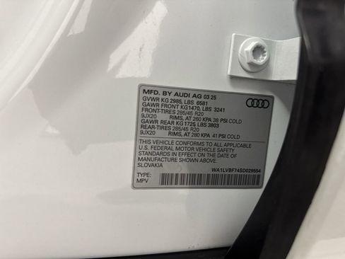 Used 2025 Audi Q7 3.0T Premium Plus w/ Premium Plus Package image 39