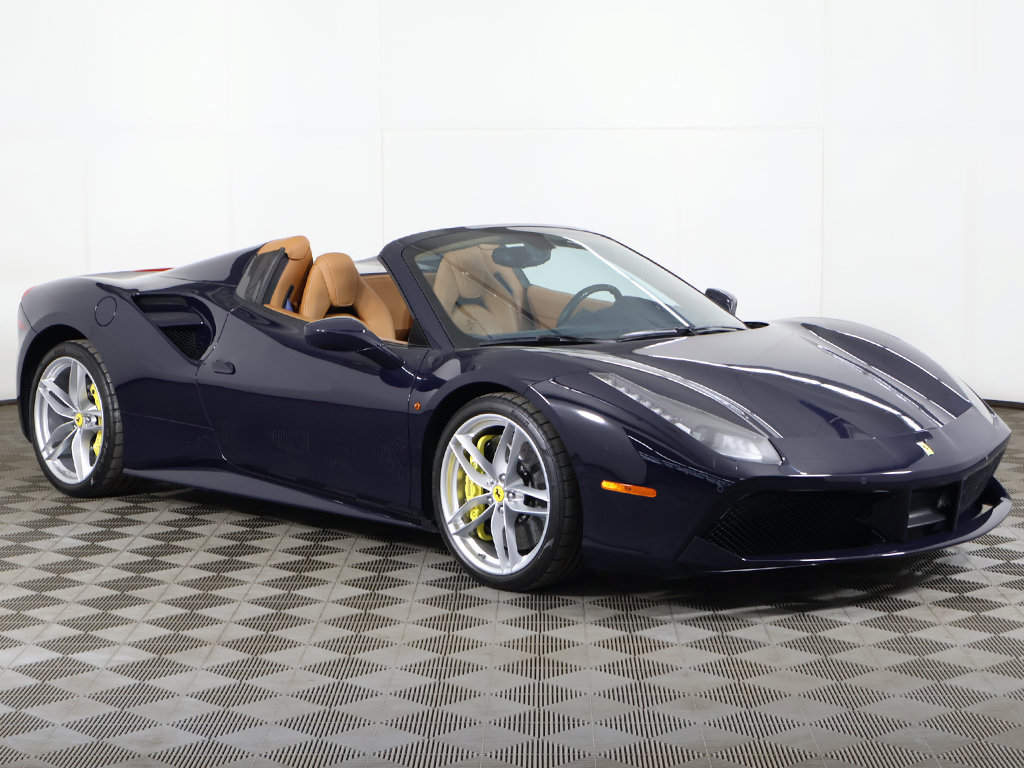 Used 2018 Ferrari 488 Spider RWD image 2