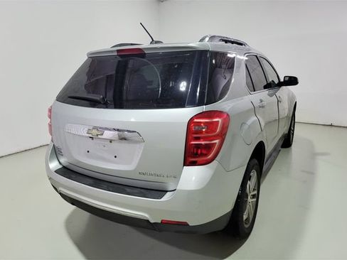 Used 2016 Chevrolet Equinox LTZ w/ Enhanced Convenience Package image 20