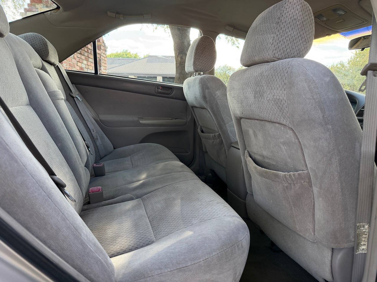 Used 2004 Toyota Camry LE FWD image 16