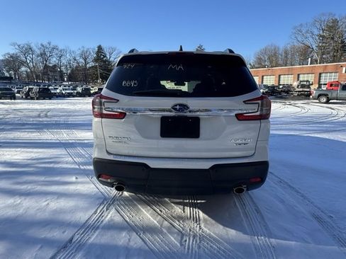 New 2026 Subaru Ascent Limited image 4