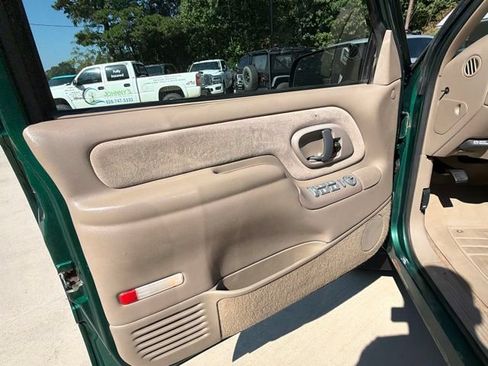 Used 1999 Chevrolet Silverado 2500 4x4 Crew Cab w/ Preferred Equipment Group 2 image 39