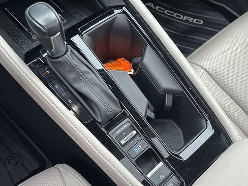 Used 2023 Honda Accord Touring image 21