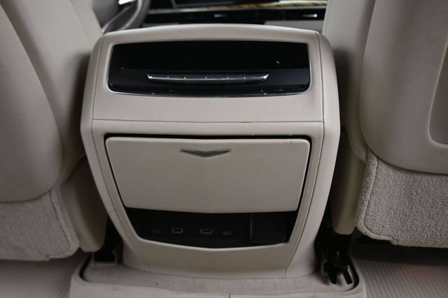 Used 2021 Cadillac Escalade Premium Luxury Platinum AWD/4WD image 26