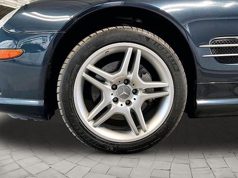 Used 2007 Mercedes-Benz SL 550 w/ AMG Sport Pkg image 7