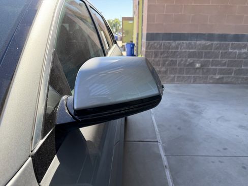 Used 2023 Kia Niro EX Touring image 12