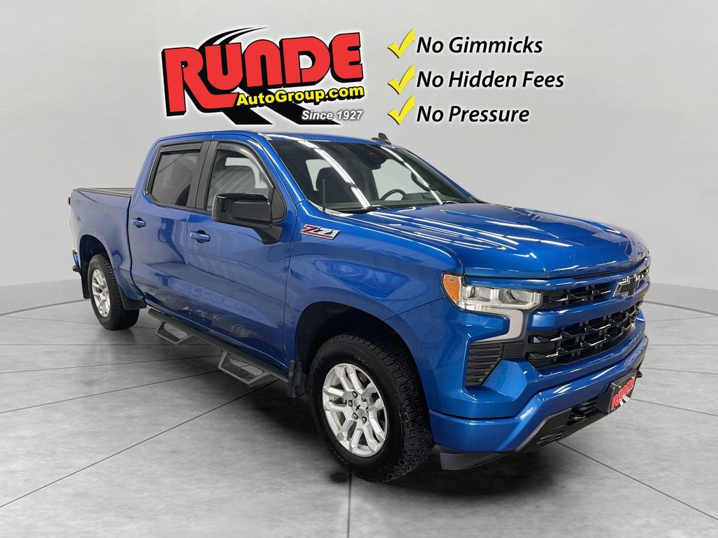 Used 2022 Chevrolet Silverado 1500 RST w/ Z71 Off-Road Package AWD/4WD image 7