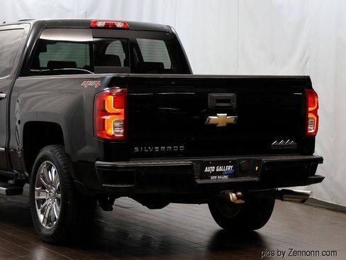 Used 2016 Chevrolet Silverado 1500 High Country w/ High Country Premium Package AWD/4WD image 8