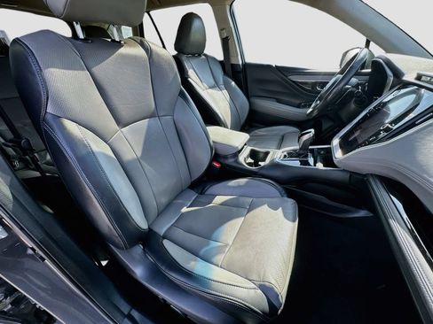 Used 2022 Subaru Outback Limited AWD/4WD image 36