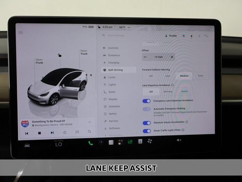 Used 2022 Tesla Model Y Long Range AWD/4WD image 9