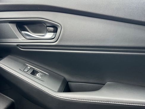 Used 2024 Honda Accord Sport image 19