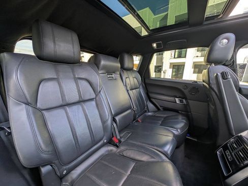Used 2016 Land Rover Range Rover Sport HSE image 24
