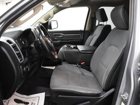Used 2019 RAM 1500 Big Horn image 15
