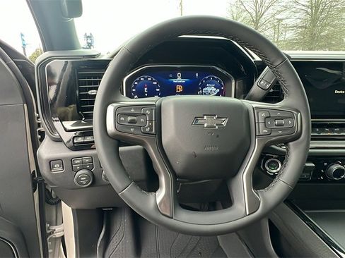 New 2026 Chevrolet Silverado 2500 ZR2 image 20