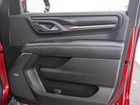 Used 2021 GMC Yukon Denali AWD/4WD image 13