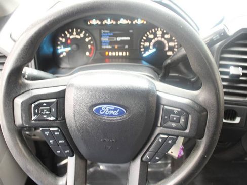 Used 2020 Ford F150 XL w/ Equipment Group 101A Mid RWD image 9