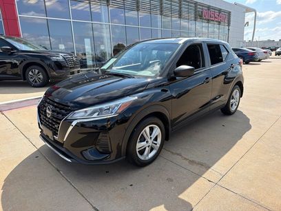 Used 2025 Nissan Kicks Play S