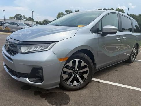 Used 2026 Honda Odyssey EX-L image 7