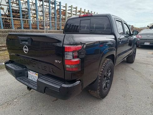 Used 2022 Nissan Frontier SV image 6