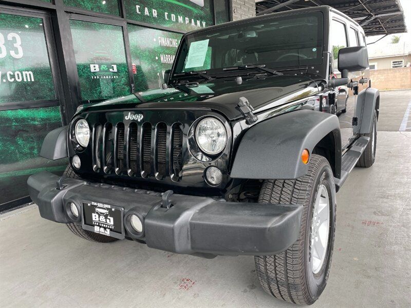 Used 2017 Jeep Wrangler Unlimited Sport w/ Quick Order Package 24S AWD/4WD image 3