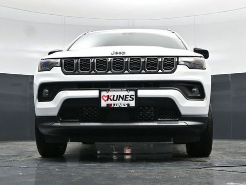 New 2026 Jeep Compass Altitude image 53