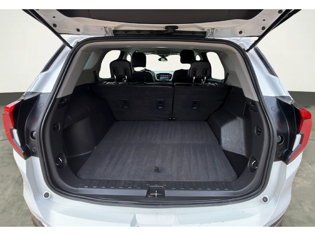 Used 2020 GMC Terrain SLT FWD image 10