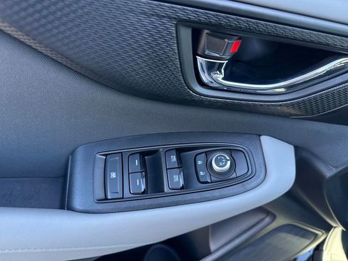 Used 2025 Subaru Outback Premium image 14