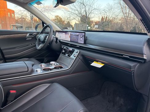 New 2026 Genesis GV80 2.5T Advanced image 33