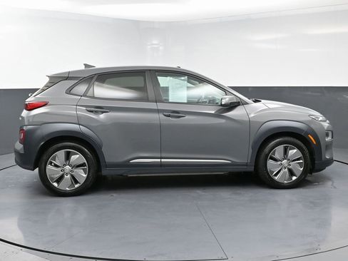 Used 2021 Hyundai Kona Ultimate image 8