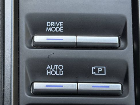 Used 2025 Hyundai Sonata SE FWD image 27