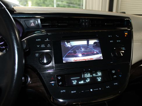 Used 2014 Toyota Avalon XLE FWD image 15