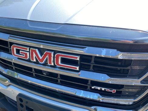 Used 2022 GMC Terrain AT4 w/ Infotainment Package II AWD/4WD image 46