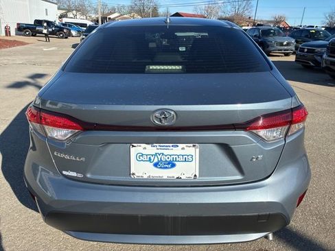 Used 2022 Toyota Corolla LE image 8