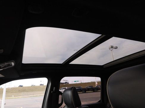 Used 2021 RAM 1500 Limited image 8