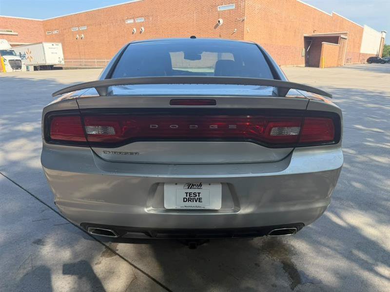 Used 2012 Dodge Charger SXT Plus RWD image 5