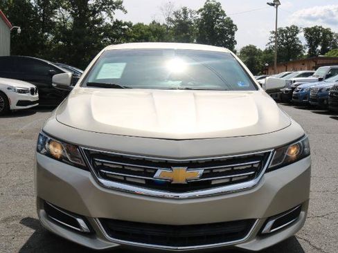 Used 2015 Chevrolet Impala LT FWD image 2