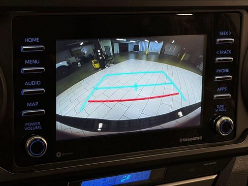 Used 2022 Toyota Tacoma SR image 24