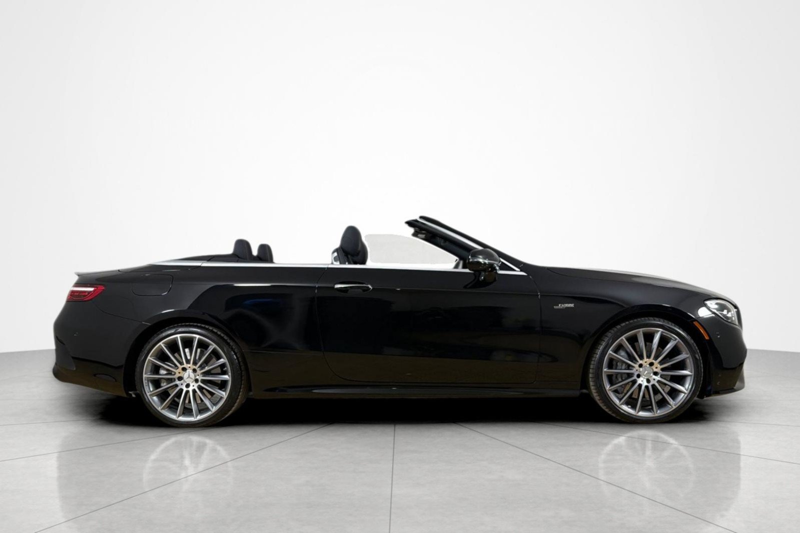 Used 2022 Mercedes-Benz E 53 AMG 4MATIC Cabriolet image 6