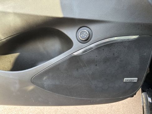 Used 2022 Buick Enclave Avenir w/ Avenir Technology Package image 15